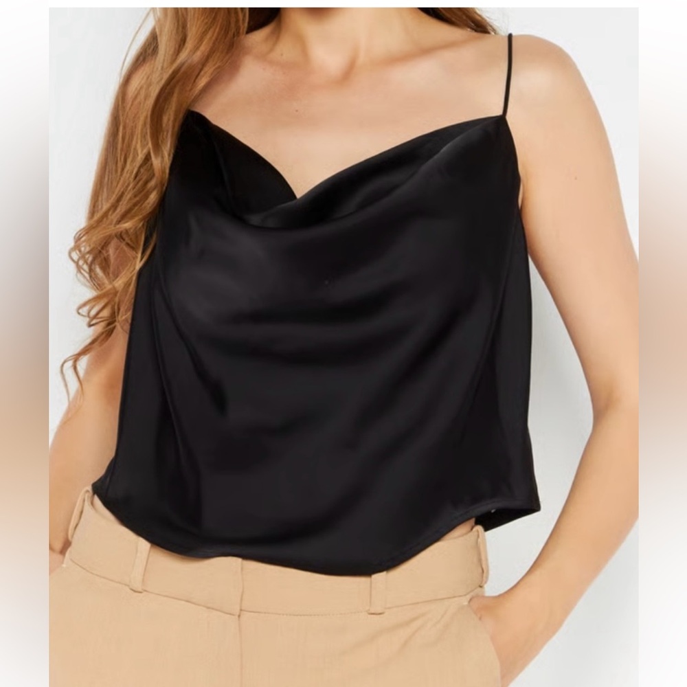 NWT good American cowl neck cami